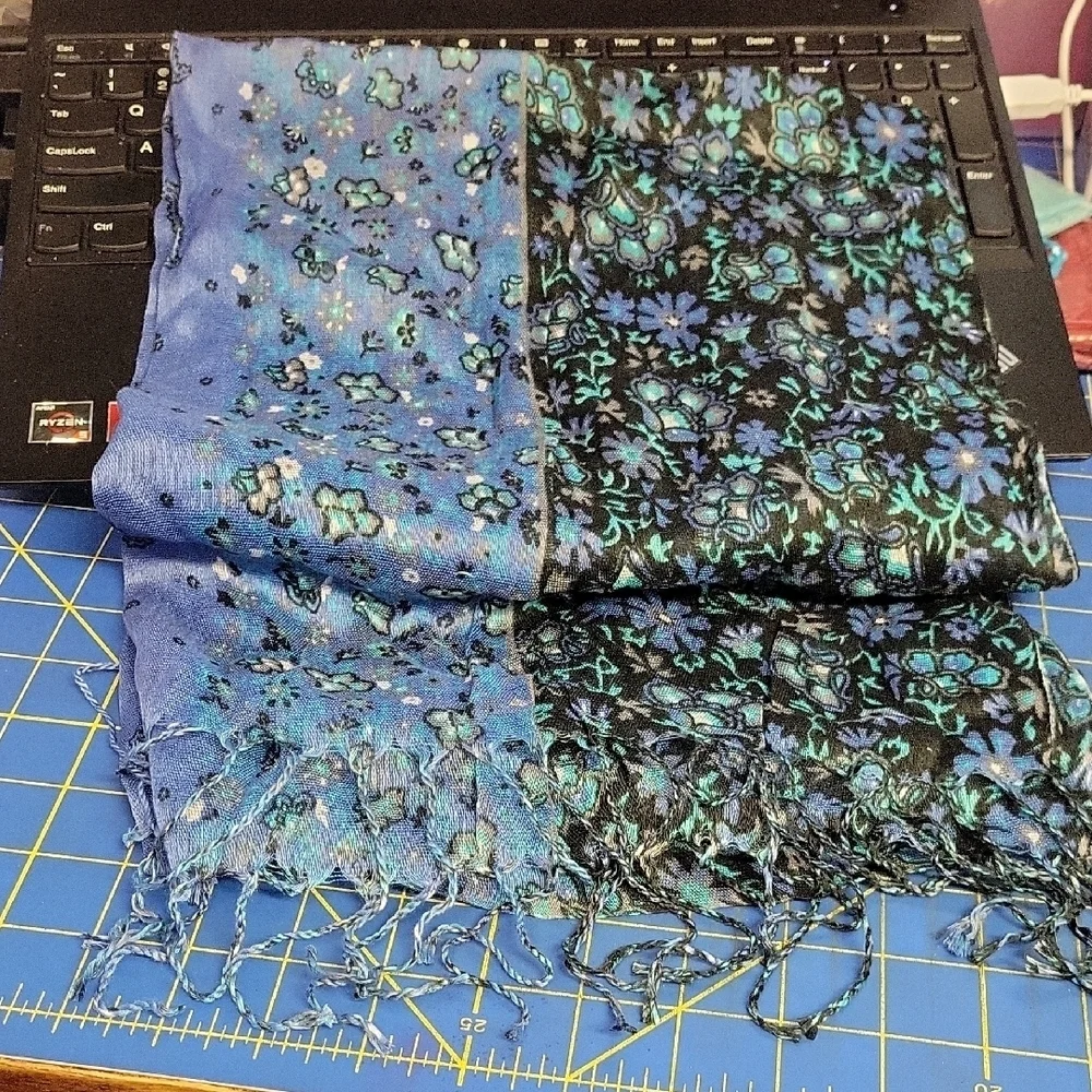 Floral Paisley Blue Black Fringe Scarf 25